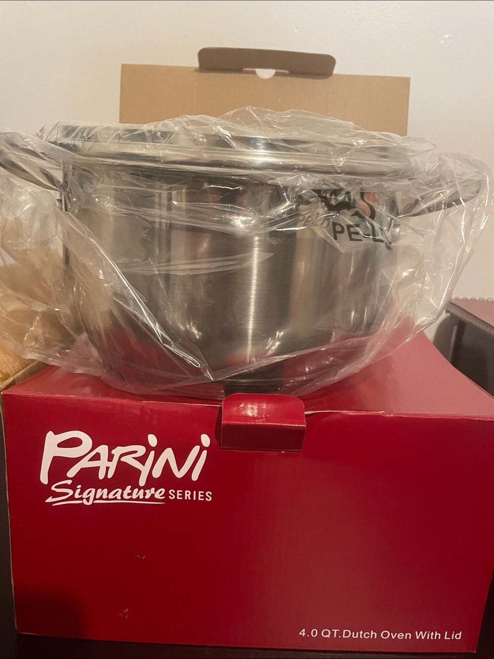 4.0 QT Dutch Oven with lid